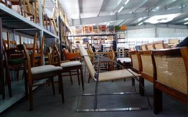 舊物新潮 年輕人為何鐘情于舊家具？
